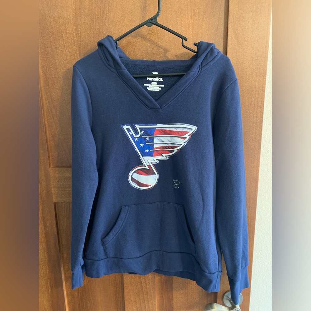 Size medium blues hockey team sweatshirt